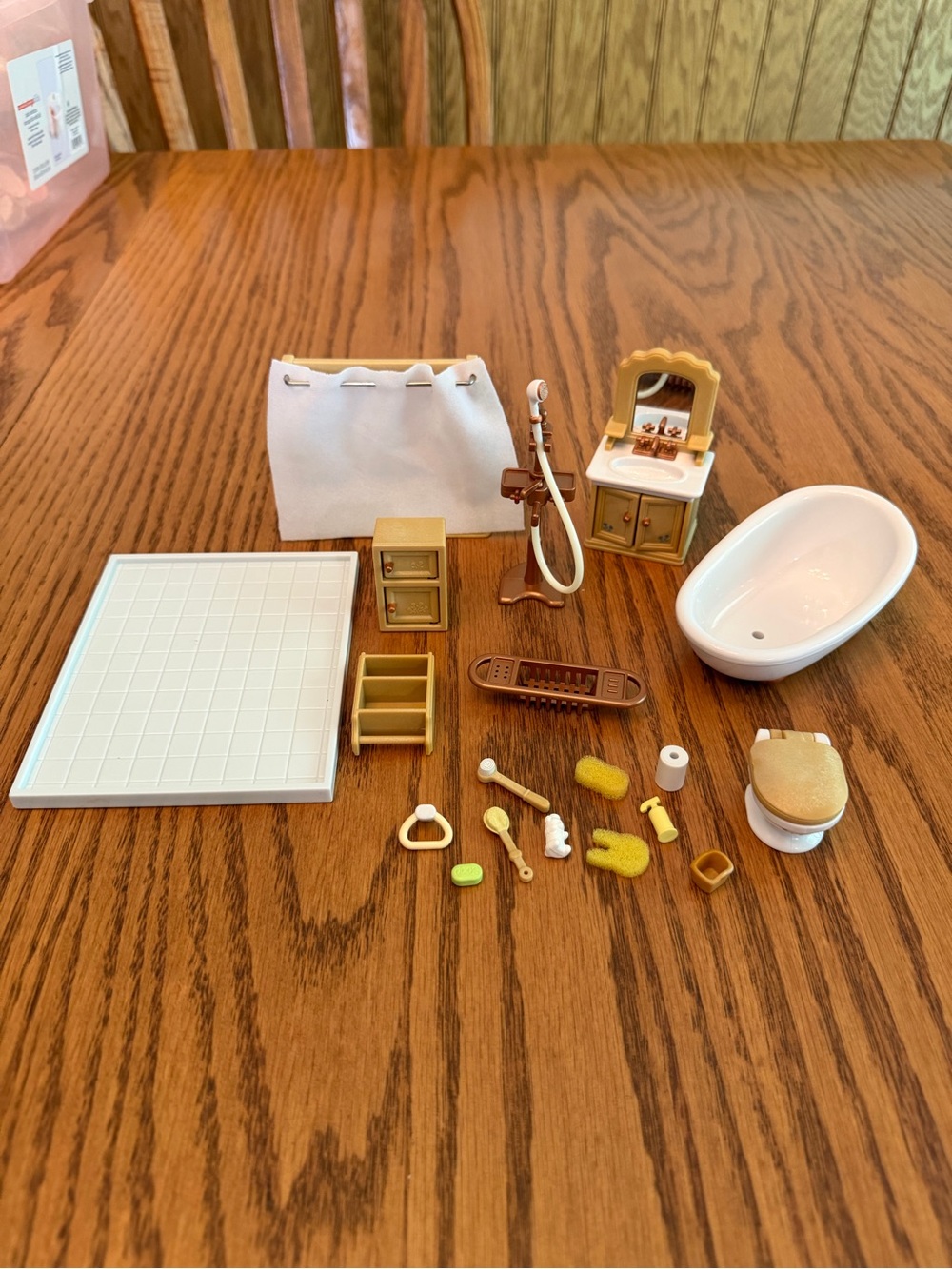 Calico critters/sylvanian families epoch bathroom furniture with accessories